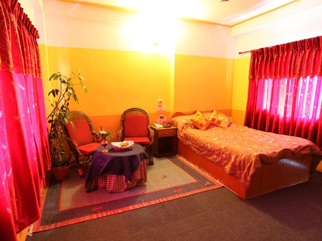 Trekkers Lodge Pokhara Camera foto