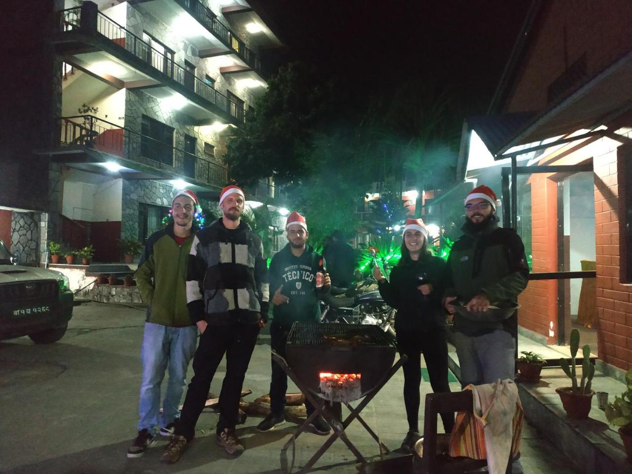 Trekkers Lodge Pokhara Esterno foto